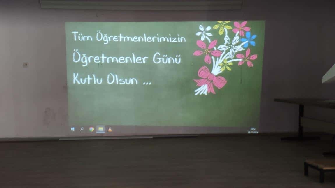 ÖĞRETMENLER GÜNÜ